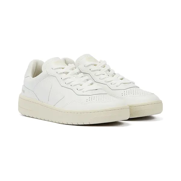 Veja Sneakers V-90 thumbnail