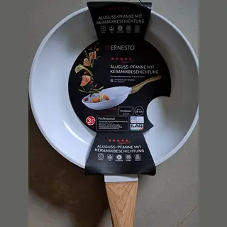 Ernesto Gegoten Aluminium Pan - 28 Cm - Wit - Keramische Antiaanbaklaag - Keramische Coating