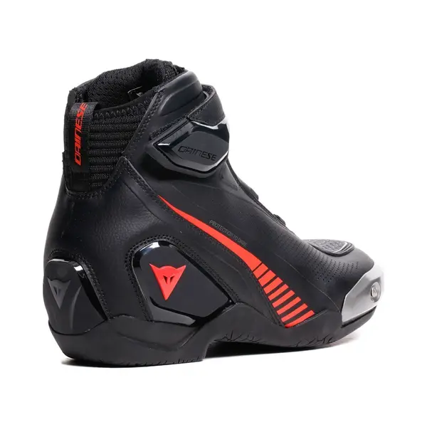 Dainese Herren Superya Shoes Belüftete Motorradschuhe, Schwarz/Rot-Fluo, 44 Eu thumbnail