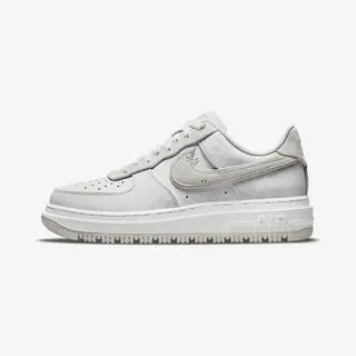 Nike DD9605-100 Sportschuh Männlich