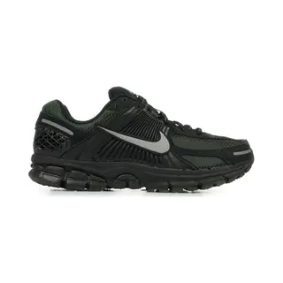 Nike Herren Zoom Vomero 5 Sneaker, Black Mtlc Pewter Sequoia Flat Pewter, 42 Eu
