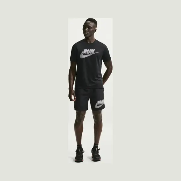 Nike Miler Dri-Fit Kurzärmliges Laufoberteil Mit Uv-Schutz Für Herren, Black/White, IF9475-010, 2XL thumbnail
