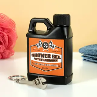 Ootb Motoroliekan Shower Gel 260ml – Metalen Sleutelhanger – Origineel Cadeau Voor Autoliefhebbers – Unieke Badkamer Gadget – Mild Geparfumeerd –