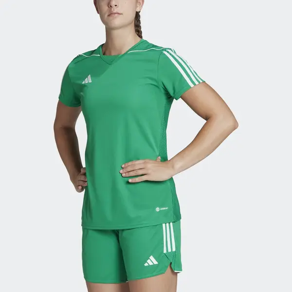 Adidas T-Shirt T-shirt Tiro 23 Femme thumbnail