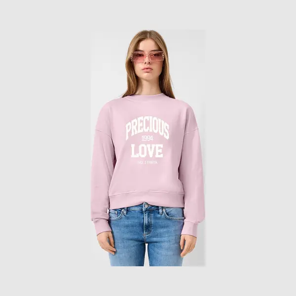 Qs Sweatshirt thumbnail