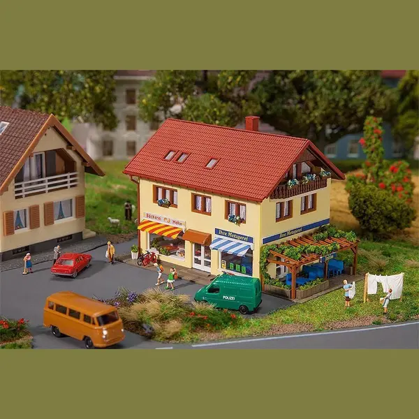 Faller Metzgerei/Bäckerei thumbnail