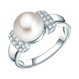 Valero Pearls Ring