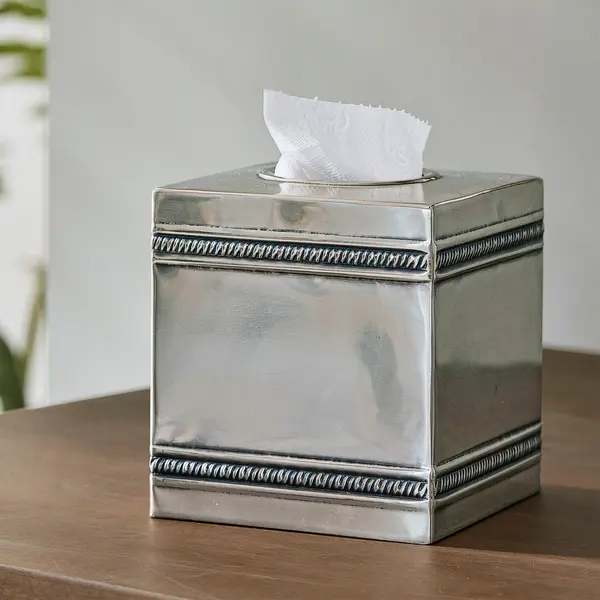 Loberon Tissuebox Semoine Antiekzilverkleurig thumbnail