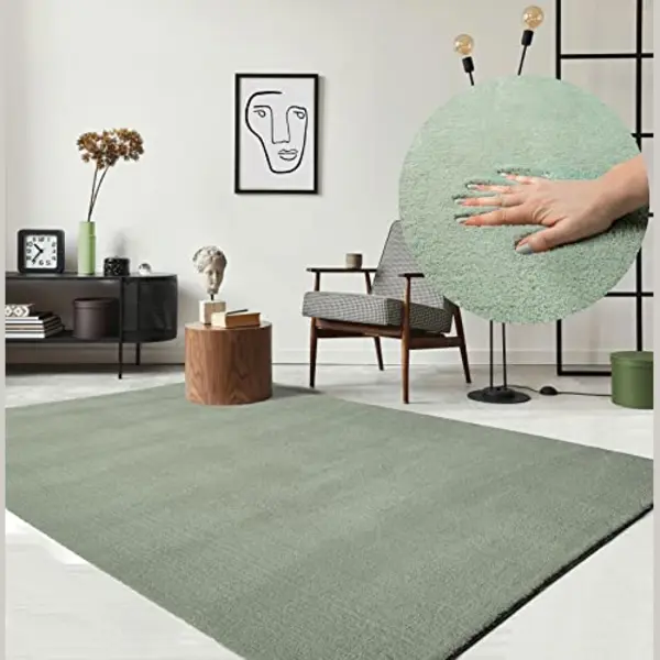 The Carpet Relax Rug, Modern, Fluffy, Short Pile, Non-Slip Underside, Washable Up To 30°C, Super-Soft, Fur Look, Green, 140 X 200 Cm thumbnail