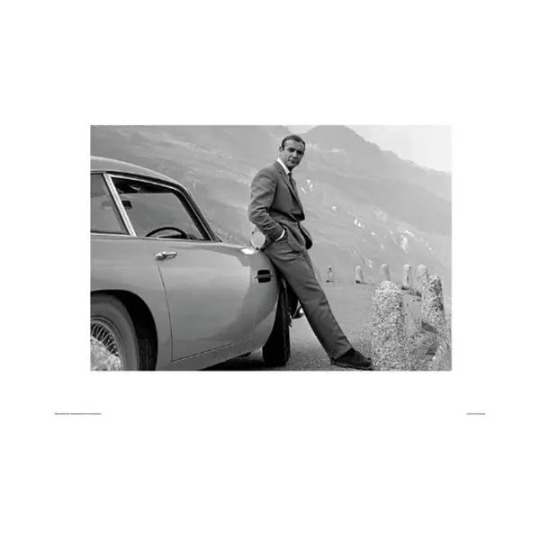 Pyramid Kunstdruk James Bond - Aston Martin 80x60cm thumbnail