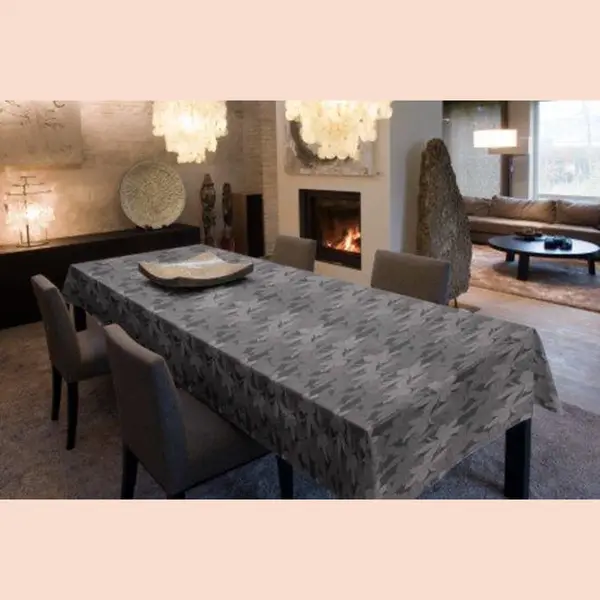 Jacquard Geweven Gecoat Luxe Tafellaken - Tafelzeil - Tafelkleed – Zwart - Zwarte Bloemen - Rechthoekig - 140 Cm X 200 Cm thumbnail