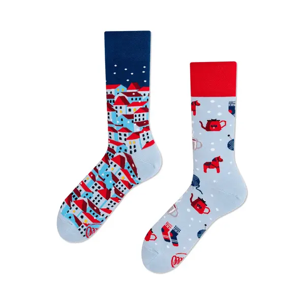 Many Mornings Ungleiche Lustige Socken Mit Winterlichem Design Hygge Häuser Und Spielzeuge Größe 43-46 thumbnail