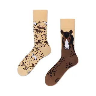 Many Mornings Lustige Ungleiche Socken Unisex Wild Horse Motiv Bunte Socken Mit Pferde Design Größe 43-46 Bequeme Baumwollsocken Geschenkidee