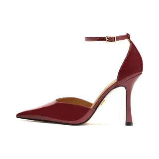 Kazar Pumps