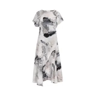 Usha Kleid