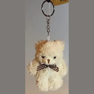 Dit Lieve Beertje Wil Je Graag Aan Je Spullen Vastmaken Als Herkenning. Dit Wollige Beertje Kan Bijv. Als Sleutelhanger Aan Je Sleutelbos, Tas,