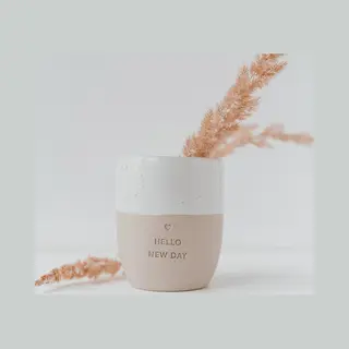 Mok - Hello New Day - Tas - Aardewerk - Handgemaakt - Servies - Decoratie - Geschenk - Cadeau - Koffie - Thee - Origineel Cadeau - Uniek - Vrienden -