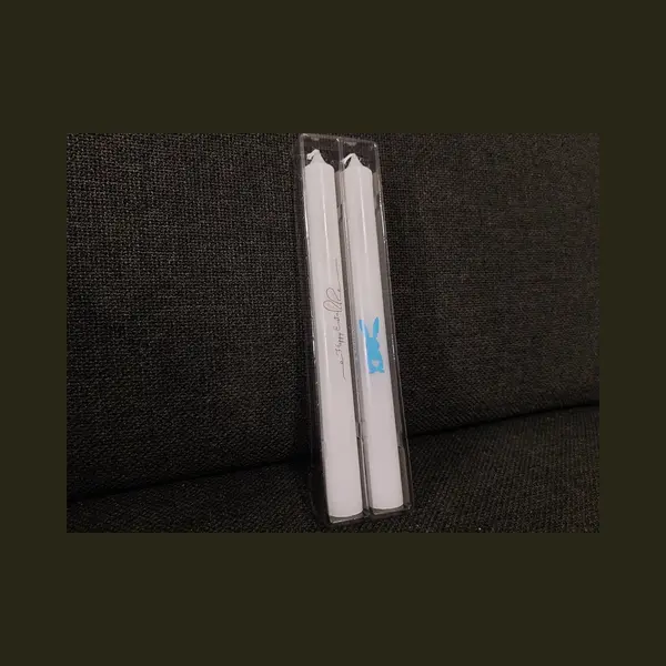 HomeDeco Dinerkaarsen - Pasen Dinerkaarsen - Set Van 2 | 27 Cm - Wit Met Blauwe Paasdecoratie | Luxe Dinerkaarsen Paashaas - Happy Easter - Brandtijd, 8 Uur thumbnail