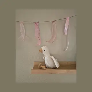 Handgemaakt Stoffen Roze Vlaggenlijn - Stoffen Slinger - Vlaggenlijn 5 Meter - Roze Vlaggenlijn - Lange Vlaggenlijn - Vlaggenlijn Geknoopt - Vlaggenlijn Roze -
