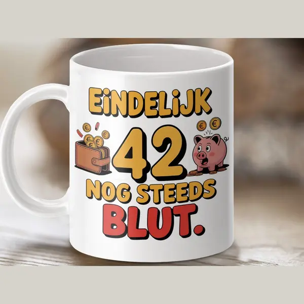 sublimeer Mok Eindelijk 42 Nog Steeds Blut, Grappige Verjaardagsmok, 42 Jaar, Funny Mug, Verjaardagscadeau, Humor, Geldproblemen, Sparen, Piggy Bank thumbnail