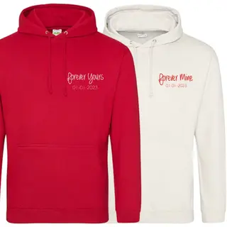 Livingstickers Hoodie Set Koppel - Valentijns Cadeau Voor Hem En Haar - Forever Yours Forever Mine - Gepersonaliseerd Met Liefdes Datum - Rood - Wit - Maat Xxl