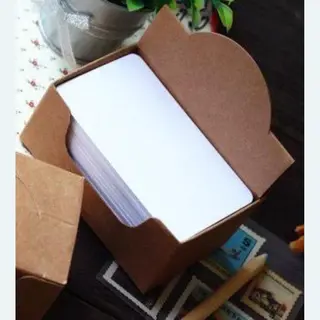 100 Mini Witte Kaartjes Met Bewaarboxje - Kleine Blanco Kaartjes - Meer Leuks