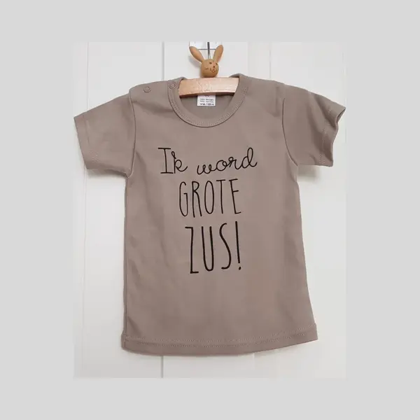 Shirt Ik Word Grote Zus | Korte Mouw | Beige Zwart | Maat 104 Zwangerschap Aankondiging Bekendmaking Baby Big Sis Sister thumbnail