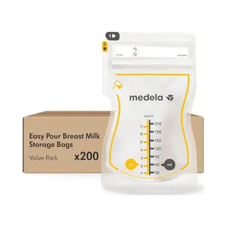 Medela® Moedermelk Bewaarzakjes - 200 Stuks - Lekvrije Borstvoeding Zakjes Met Dubbele Zipsluiting En Schenktuit - Bpa-vrij En Recyclebaar