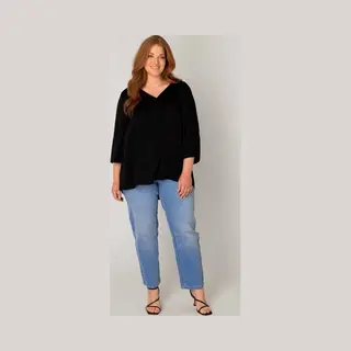 Base Level Curvy Bluse