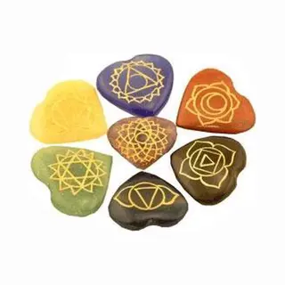 Yogi & Yogini naturals Set 7 Chakra Symbolen Hartvormige Halfedelstenen - 3.5 - Edelsteen - S