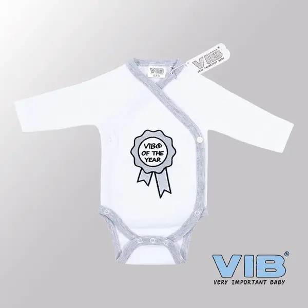 Vib® - Rompertje (overslag) Luxe Katoen - Vib Of The Year (Wit-Grijs) - Babykleertjes - Romper - Rompertjes - Rompertjes Met Tekst - Baby Cadeau - thumbnail