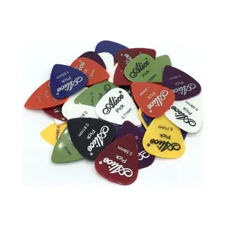 Set Van 6 Plectrums - Plectra Set - Verschillende Diktes