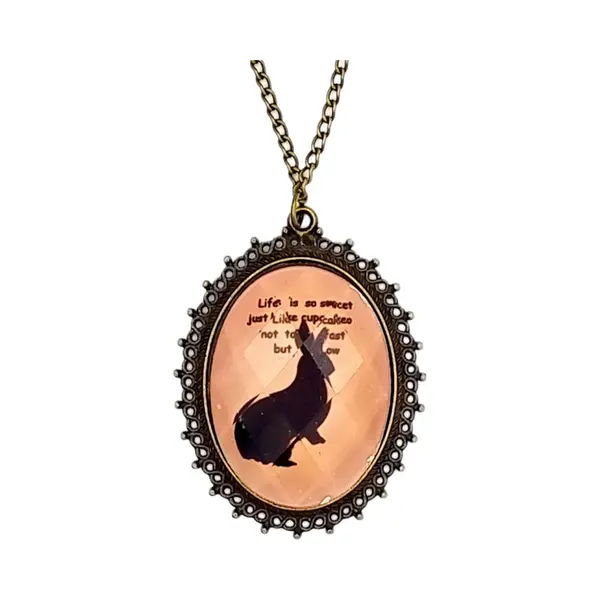 Rhylane – Lange Ketting 70 Cm – Print Konijn – Vintage Design Roze Hanger – 5 X 4 Cm thumbnail
