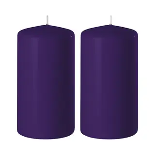 Enlightening Candles 2x Paarse Cilinderkaarsen/stompkaarsen 6 X 8 Cm 27 Branduren - Geurloze Kaarsen Paars - Woondecoraties