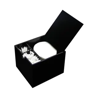 Goux.nl Wattenschijfhouder Indy | Acryl | Zwart | Met Naar Boven Openslaande Klep | Kubus | Make Up Organizer | Cosmetica Organizer | Beautybox | Beauty