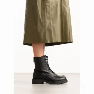 Sacha Zwarte Leren Veterlaarsjes