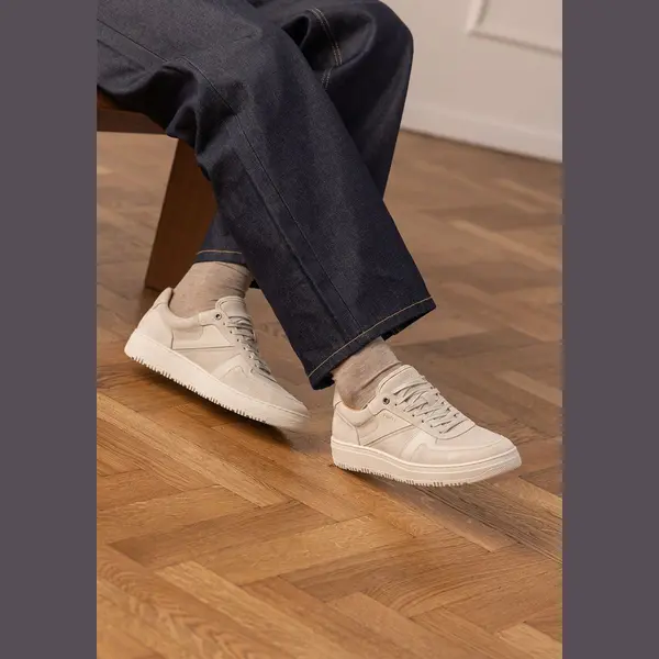 Manfield Hellgraue Veloursleder-Sneaker Mit Glattleder-Details thumbnail