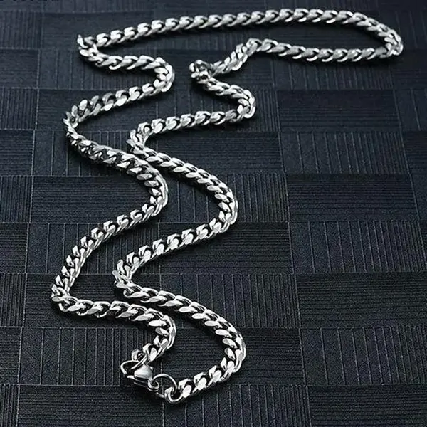 TrendFox Cuban Link Heren Ketting Zilver Kleurig - Staal - 5mm - Dikke Schakels - Kettingen - Schakelketting - Valentijnsdag - Valentijn Cadeautje Voor Hem thumbnail