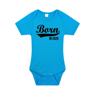 Bellatio Decorations Born In 2025 Tekst Baby Rompertje Blauw Jongens - Kraamcadeau/ Zwangerschapsaankondiging - 2025 Geboren Cadeau 56