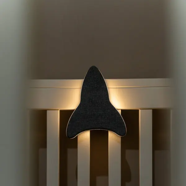 Ollie & Leila® - Ollie's Raket - White Noise Nachtlamp – Timer & Huilsensor - Kind / Baby – Bedlamp – 5 Kleuren – 4 Geluiden – White Noise thumbnail