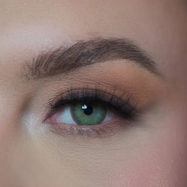 Dezzy's Wildcat Green | -2.50 | Realistische Kleurlenzen | Jaarlenzen | Groen | Kleurlenzen Op Sterkte En Zonder Sterkte | Zachte Lenzen | Comfortabel Voor thumbnail