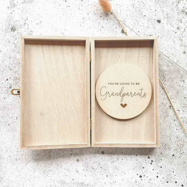Fien & Feau You're Going To Be Grandparents | Pregnancy Announcement Box | Aankondigingsdoosje Met Cirkel thumbnail