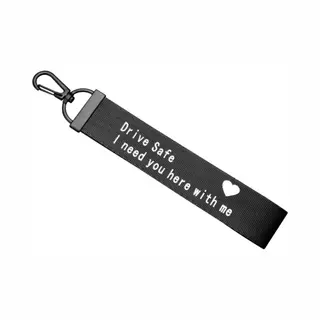 Chpn - Sleutelhanger - Autosleutel Hanger - Drive Safe - Cadeau - Drive Safe, I Need You Here With Me - Rijbewijs Gehaald - Zwarte Sleutelhanger -