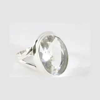 AsiAsia Ovale Zilveren Ring Met Bergkristal - Maat 20