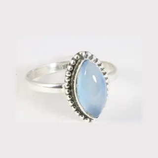 AsiAsia Fijne Bewerkte Zilveren Ring Met Blauwe Chalcedoon - Maat 17.5