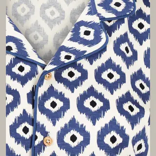 Little Label - Klassieke Zomer Pyjama Meisjes - Blauw Ikat - 122-128 / 8Y - Extra Zachte Bio-katoen