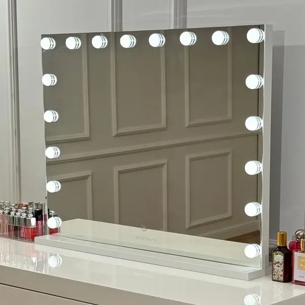 Bright Beauty Vanity Bright Beauty® Make-up Spiegel Met Verlichting – Hollywood Spiegel – 80×60 Cm – 18 Led Lampen – 3 Lichtkleuren – Dimbaar – Smart Touch thumbnail