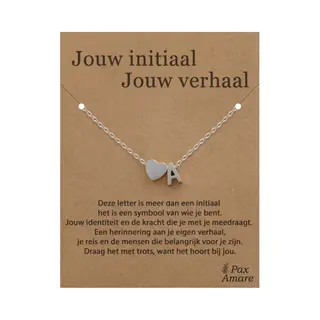 Letter A Ketting Op Cadeau Kaartje - Jouw Initiaal, Jouw Verhaal - 45cm Zilverkleurig Stainless Steel - Initiaal & Hartje Hanger - Pax Amare