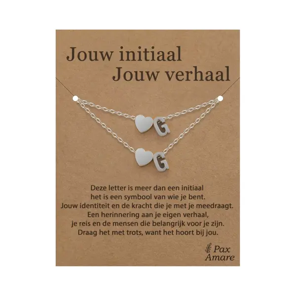 Letter G Ketting + Armband Set Op Cadeau Kaartje - Jouw Initiaal, Jouw Verhaal - Zilverkleurig Stainless Steel - Initiaal & Hartje Hanger - Pax Amare thumbnail