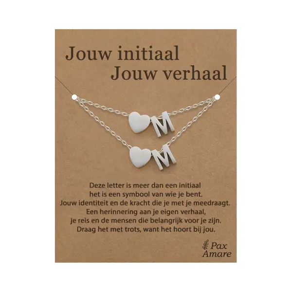Letter M Ketting + Armband Set Op Cadeau Kaartje - Jouw Initiaal, Jouw Verhaal - Zilverkleurig Stainless Steel - Initiaal & Hartje Hanger - Pax Amare thumbnail